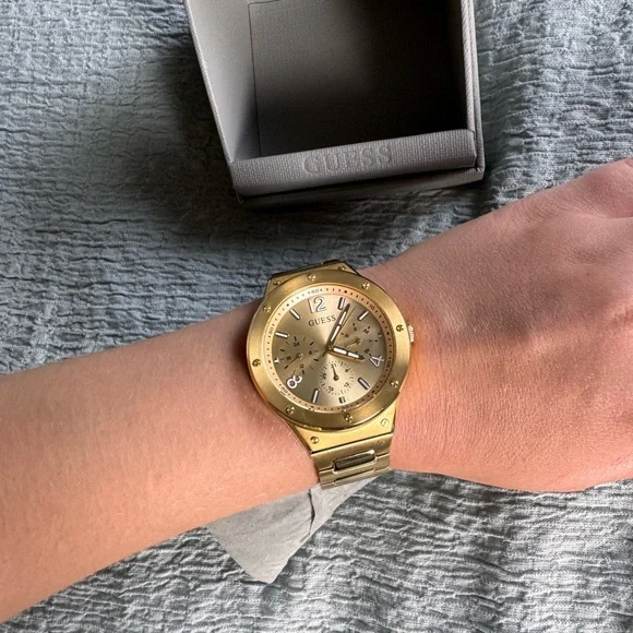 Watch Guess - Picture 7 of 7